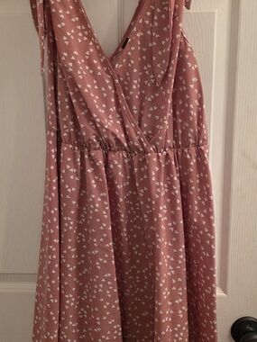 SHEIN Pink Heart Print Curve Dress